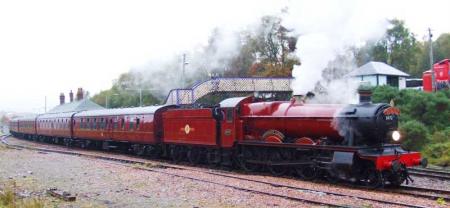 Hogwarts Express arriving at Rannoch Station